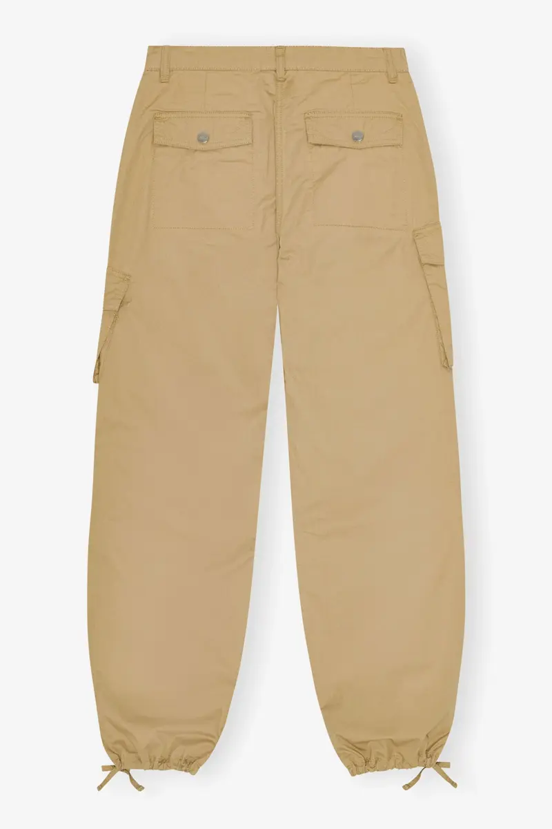 Camelfarbene Hose aus gewaschenem Twill Camelfarbene Hose aus gewaschenem Twill
