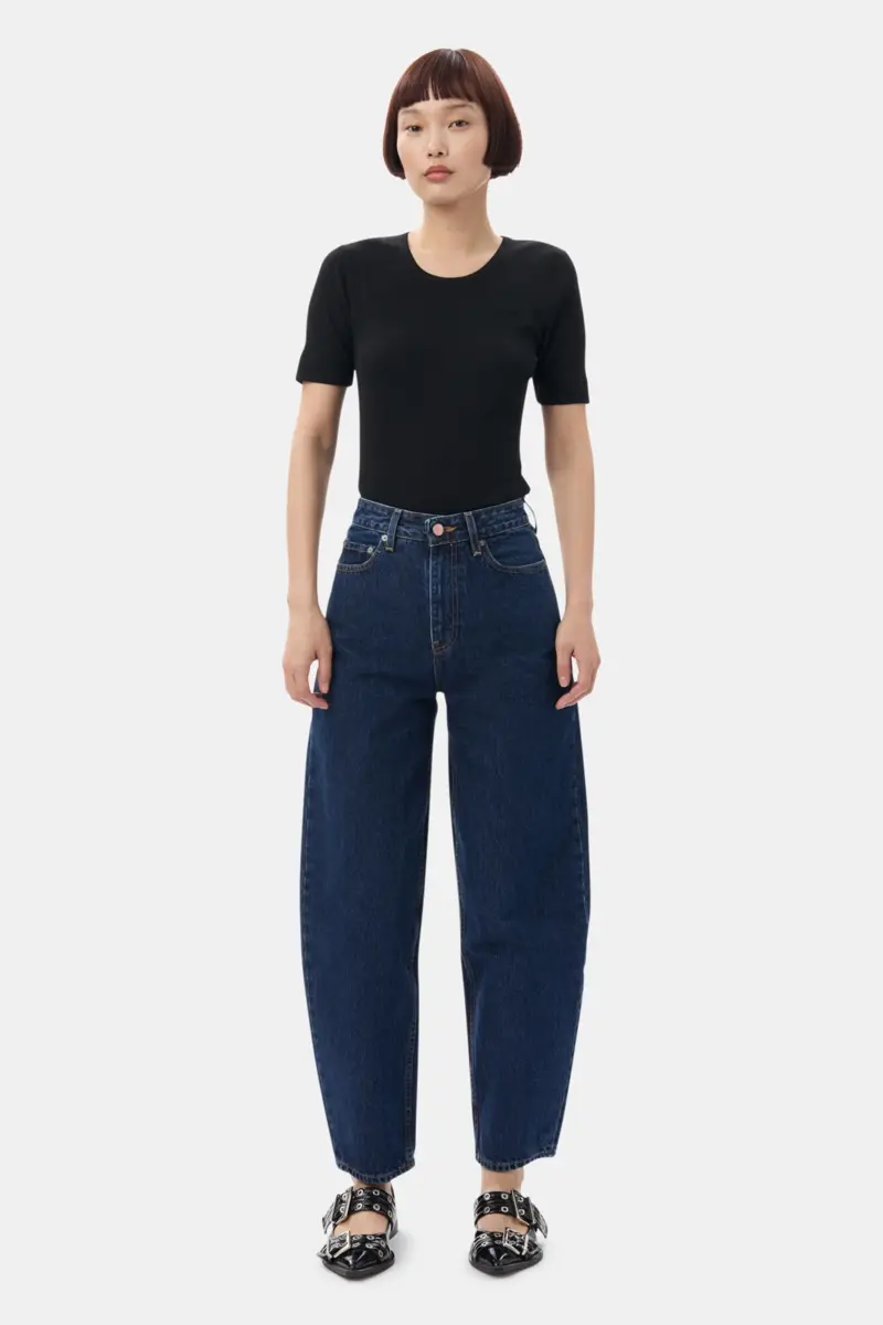 Dunkelblaue Stary-Jeans