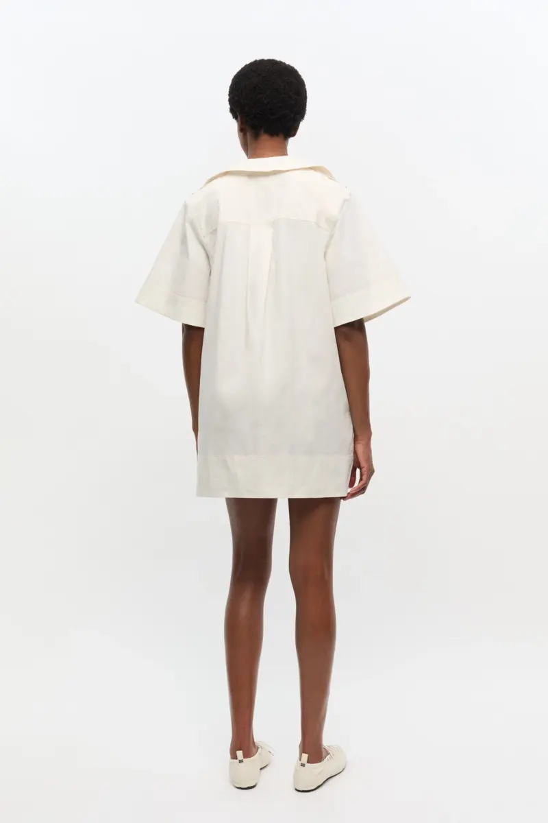 Elfenbeinfarbenes Minikleid aus Stretch-Baumwolle Elfenbeinfarbenes Minikleid aus Stretch-Baumwolle