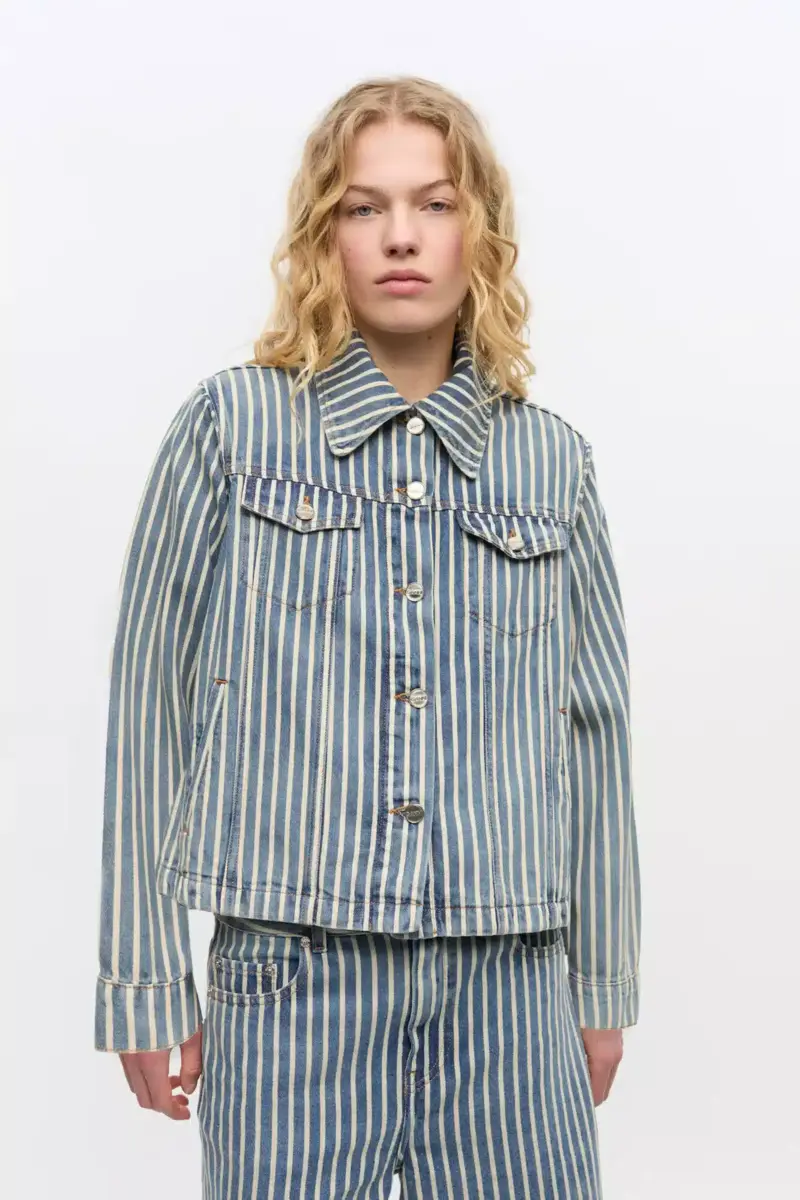 gestreifte jeansjacke 1 - Gestreifte Jeansjacke