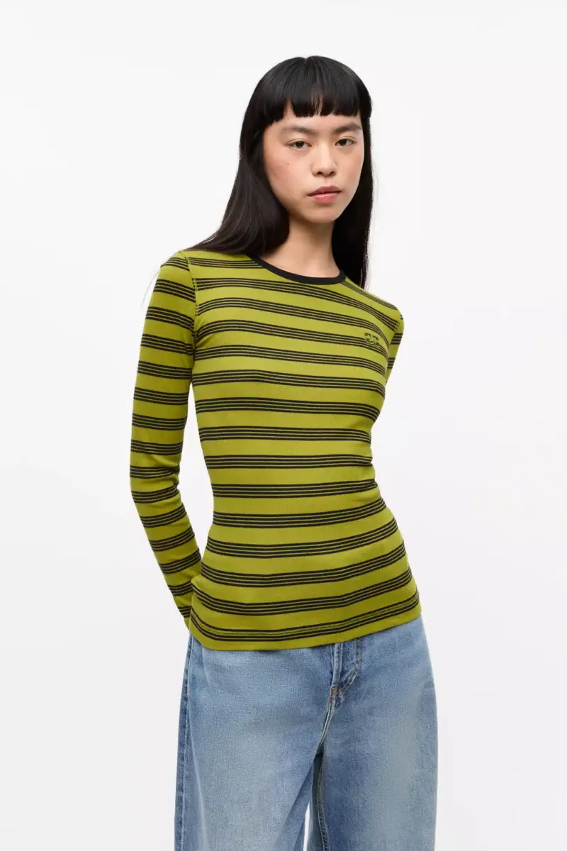 Gestreiftes Langarm-T-Shirt aus weicher Baumwollrippe Gestreiftes Langarm-T-Shirt aus weicher Baumwollrippe