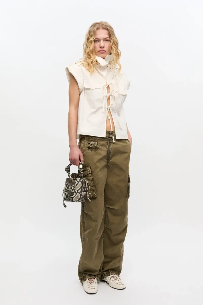 Grün gewaschene Twill-Hose