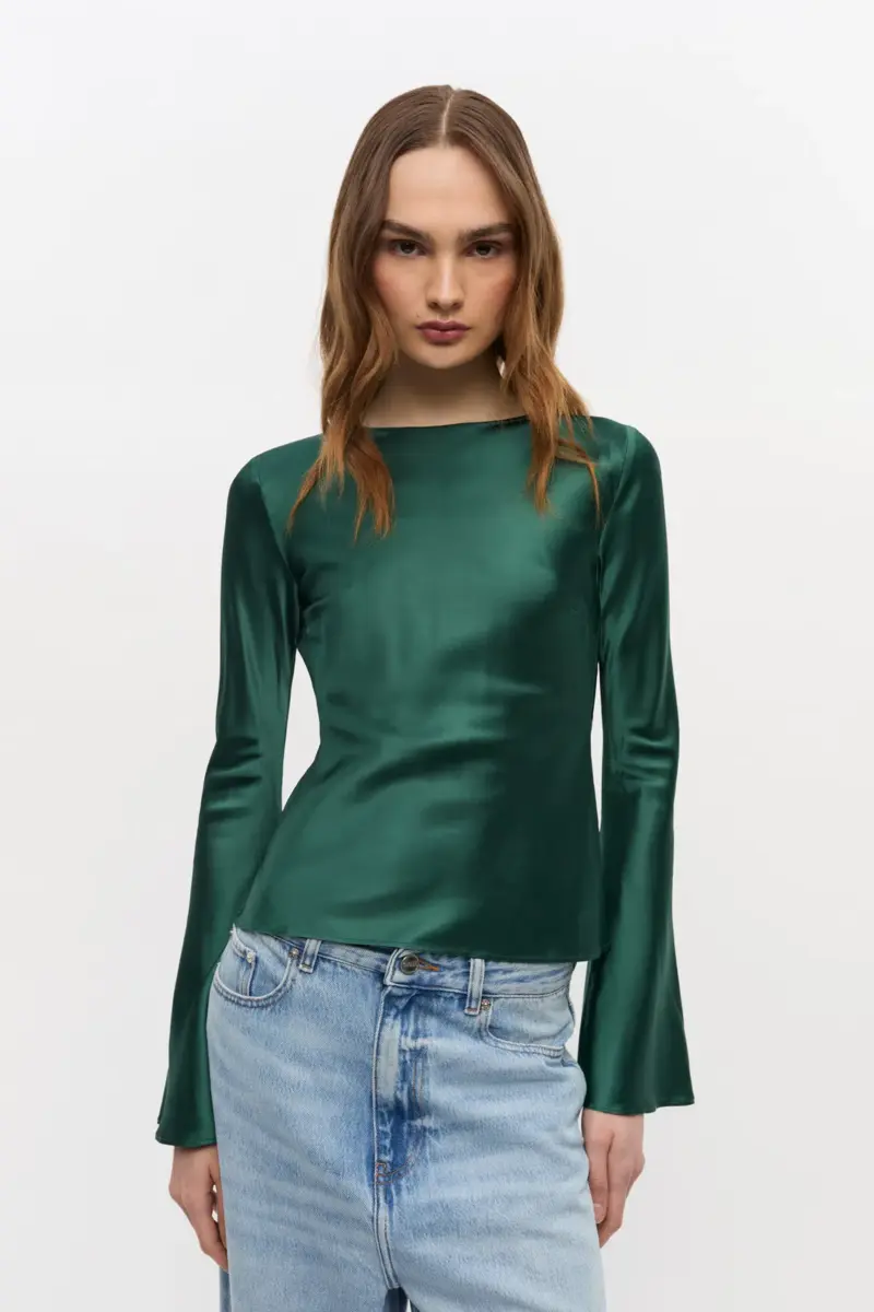 Grüne Satinbluse Grüne Satinbluse