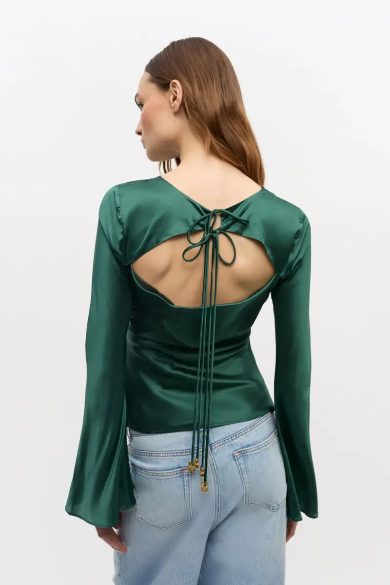 Grüne Satinbluse Grüne Satinbluse