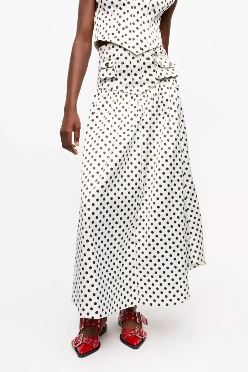 Langer Rock mit doppelten Satintaschen und Polka-Dots