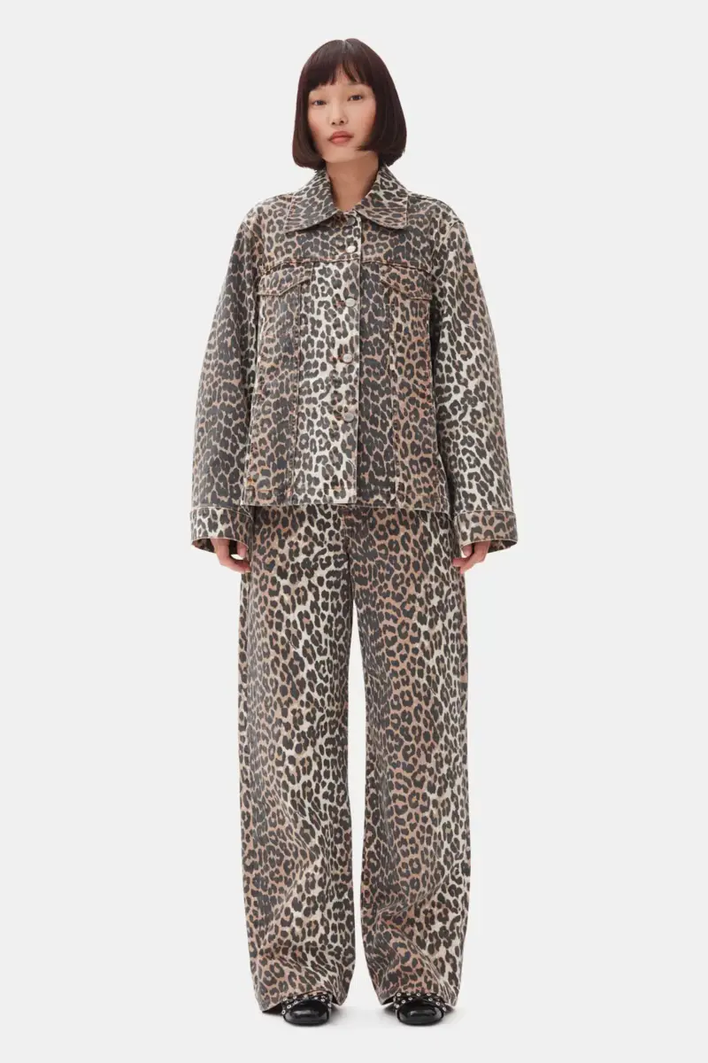 leopard jeansjacke 2 - Leopard-Jeansjacke