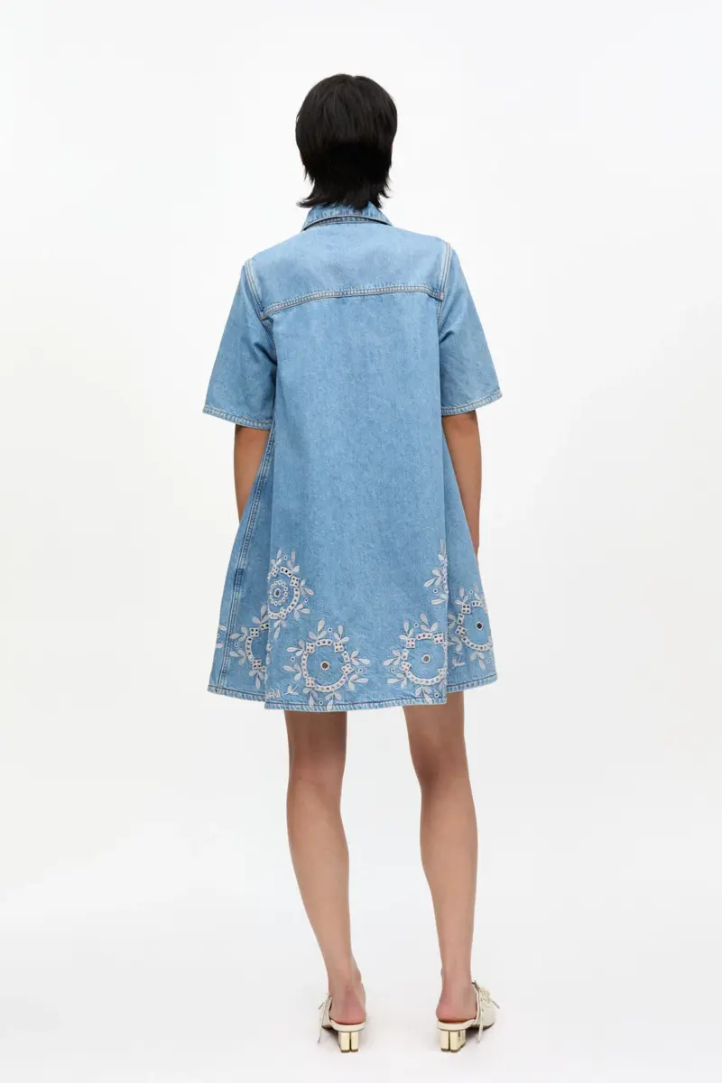 minikleid mit englischer stickerei 2 - Minikleid mit englischer Stickerei