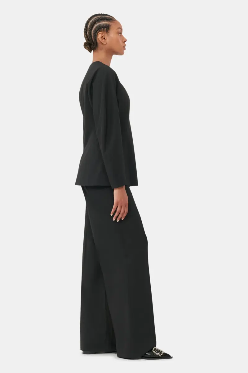 Schwarzer, taillierter, drapierter Melange-Blazer Schwarzer, taillierter, drapierter Melange-Blazer