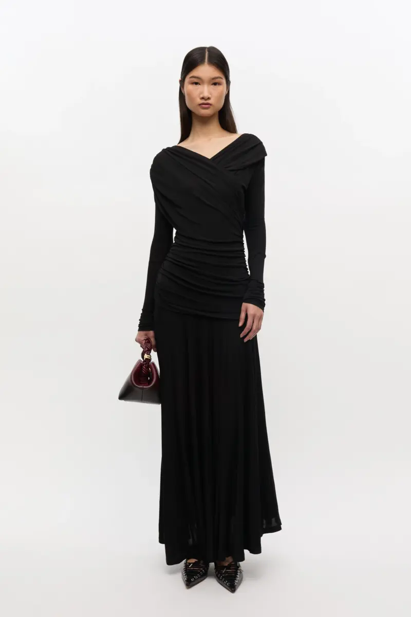 Schwarzes Rüschenkleid Schwarzes Rüschenkleid