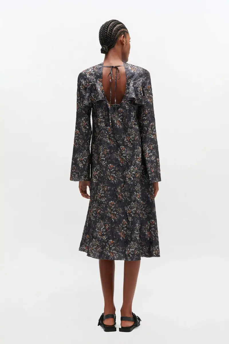 Schwarzes Rüschenkleid mit Blumenmuster