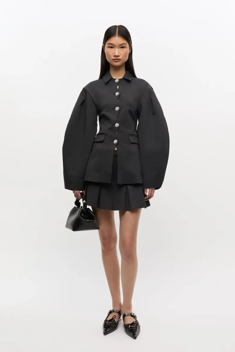 Strukturierter schwarzer Blazer Strukturierter schwarzer Blazer